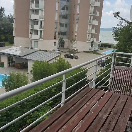 아파트 Golden Lake